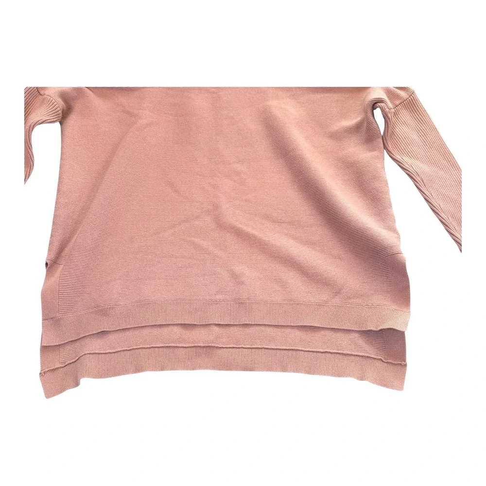 Women's Oversized‎ Turtleneck Sweater Ribbed Pink Knit Size L Minimalist Cozy